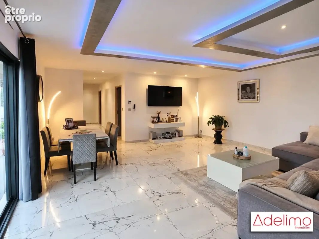 Maison 4 pièces 136 m² à vendre à Milhaud (30540) - photo 2