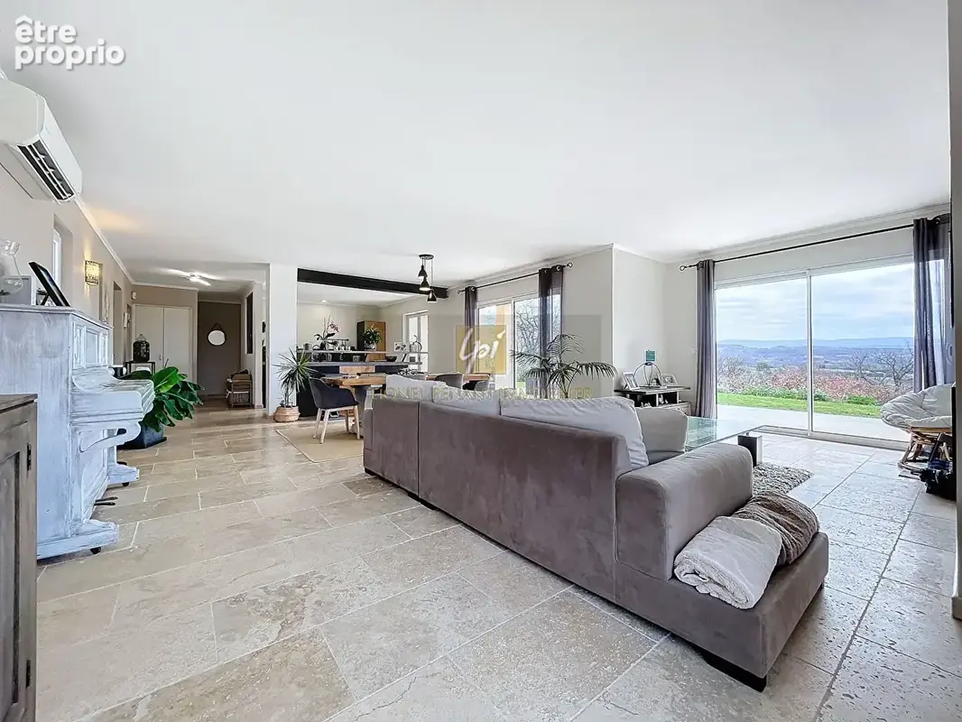 Maison t5 plaind-pied 143m² garage 42m² terrain de 1620 m² vue imprenable - photo 4