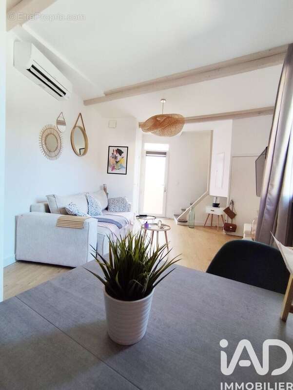 Photo 2 - Maison à VILLELONGUE-DE-LA-SALANQUE