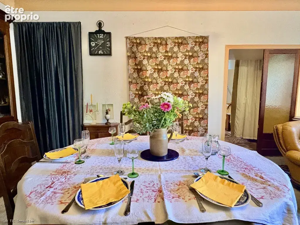 Très Beau Logis avec 6 chambres et Grand Terrain près de Ruffec - photo 9