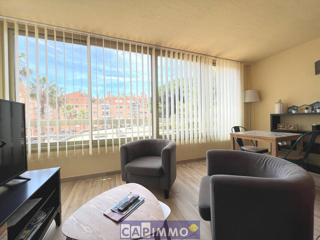Appartement à HYERES