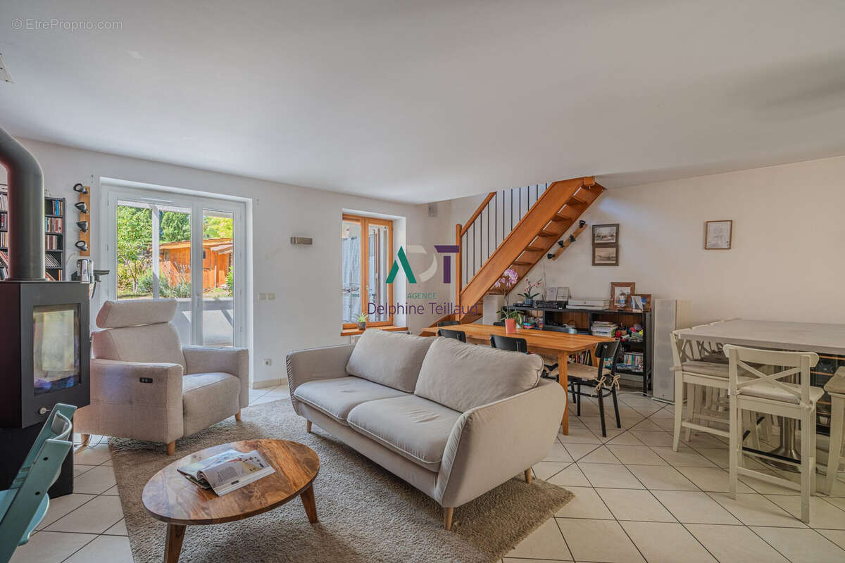Maison à CORENC