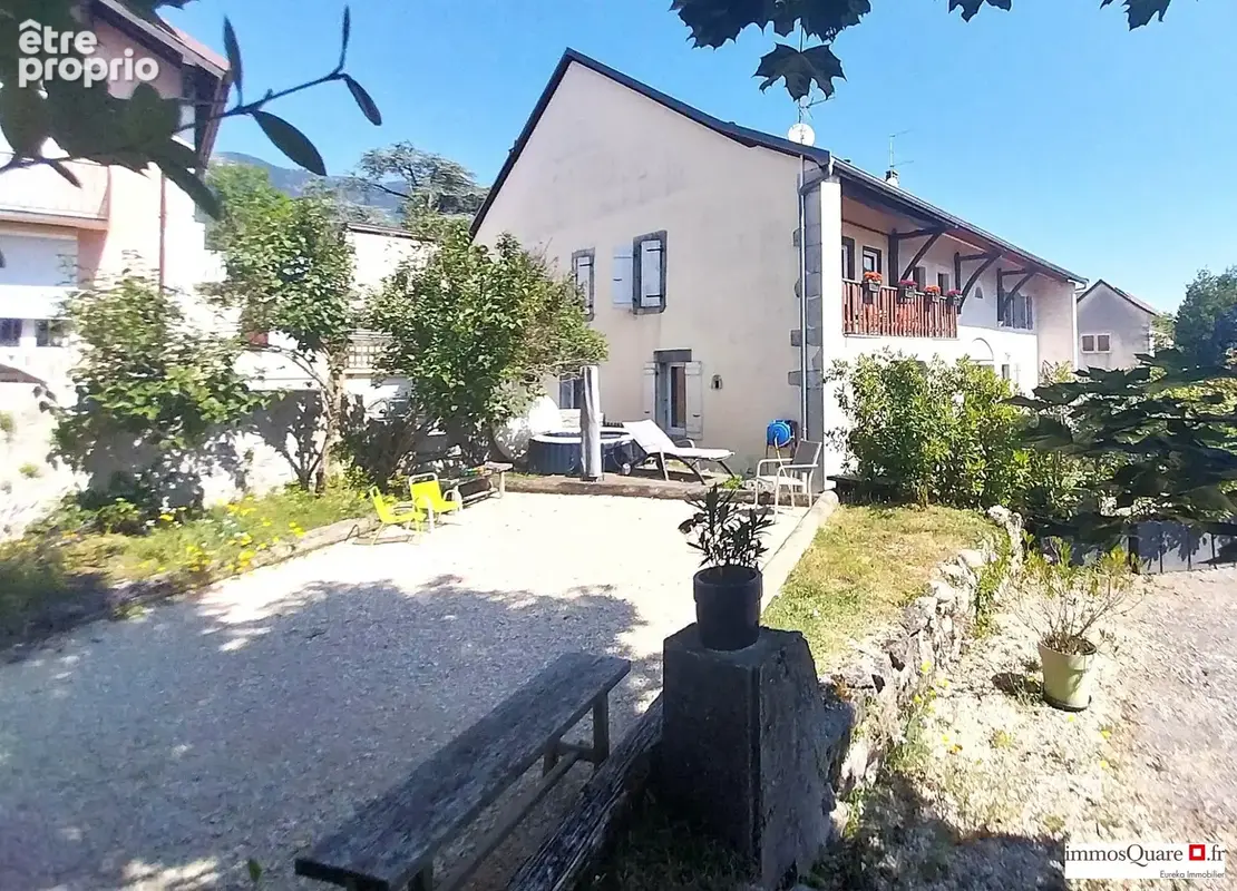 Maison 6 pièces 162 m² à vendre à Thoiry (01710) - photo 2