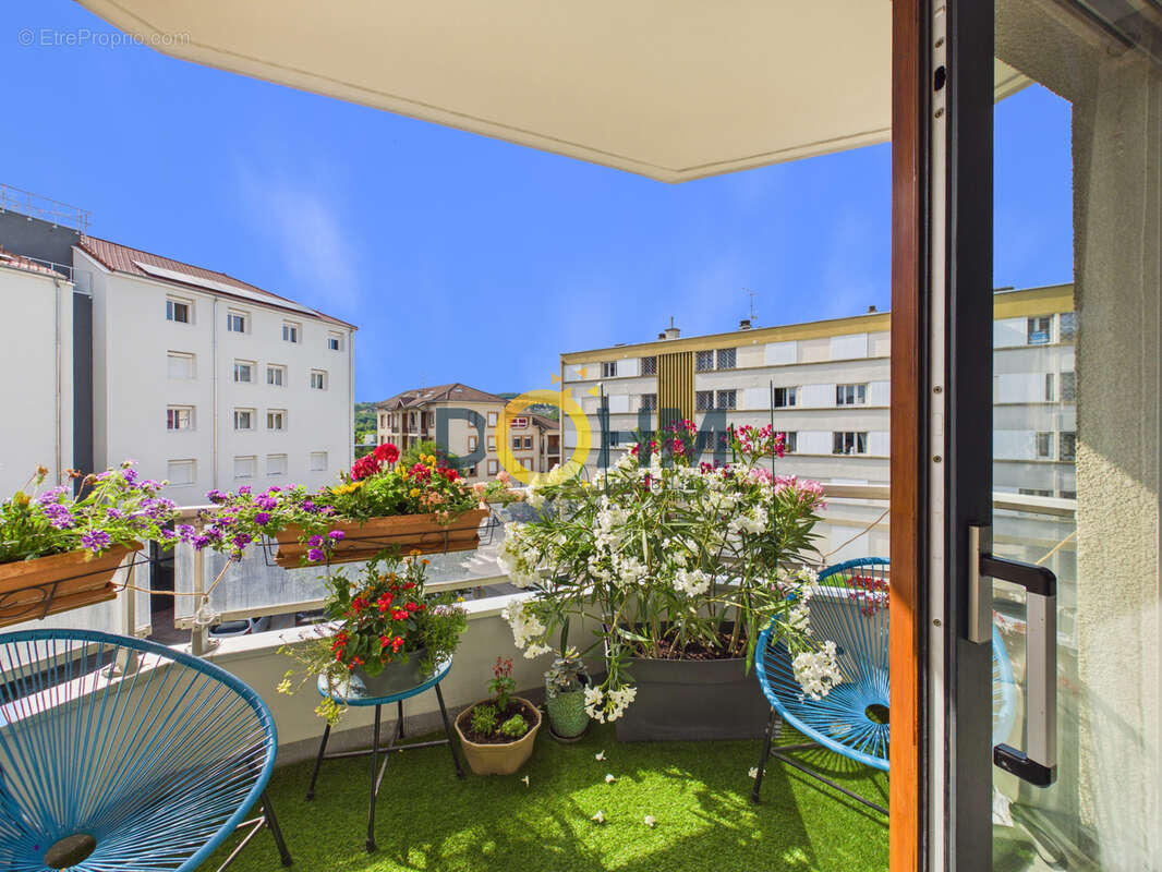 Appartement à LA TALAUDIERE