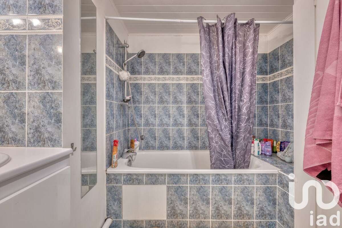 Photo 7 - Appartement à BAILLY-ROMAINVILLIERS