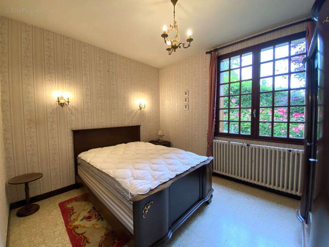 Maison à MOUSSEAUX-SUR-SEINE