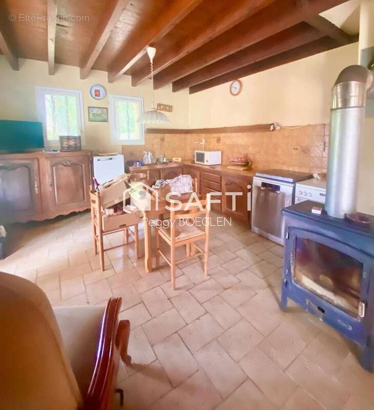 Maison 124 m² à Beaumont-Du-Perigord  - photo 6