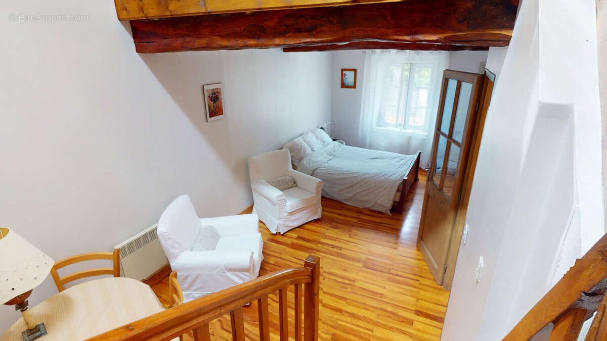 Maison à AMBUTRIX