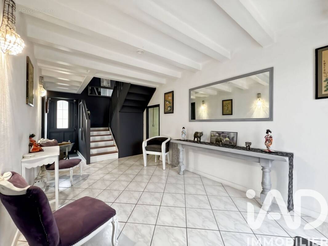 Photo 1 - Maison à CHAMPDEUIL