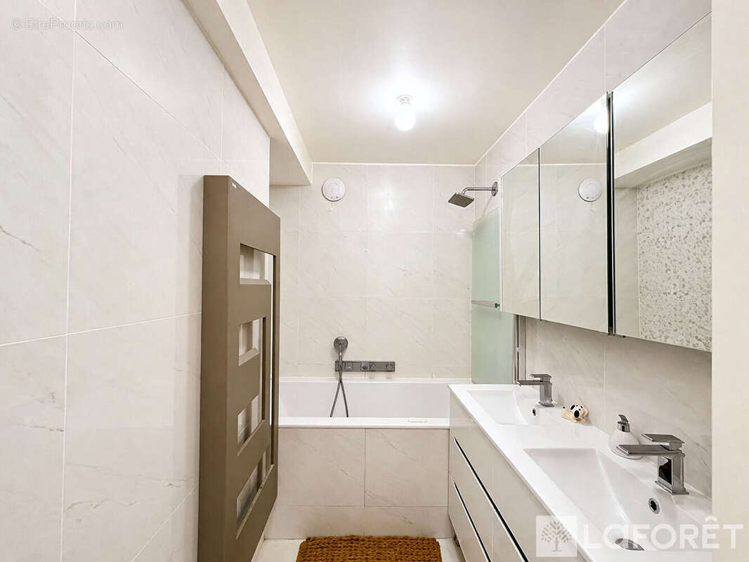 Appartement à SEVRES