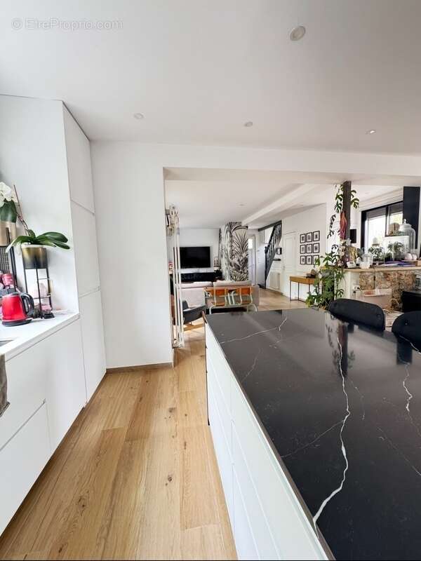 Maison à AULNAY-SOUS-BOIS