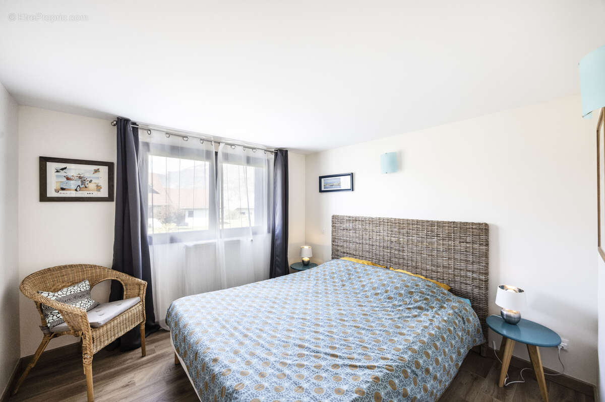 Maison à BRISON-SAINT-INNOCENT