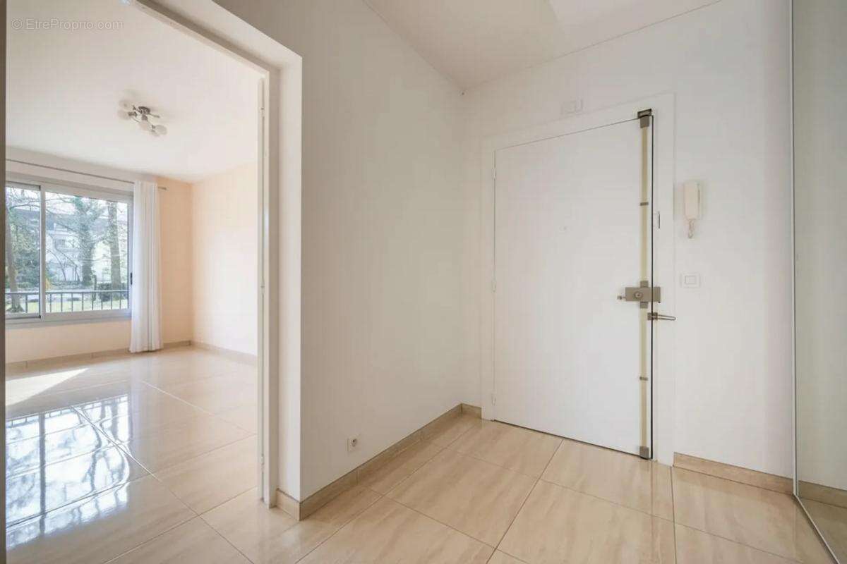 Appartement à GOUVIEUX