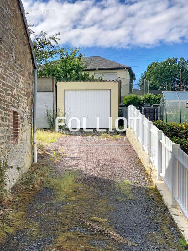 Appartement à CONDE-SUR-NOIREAU