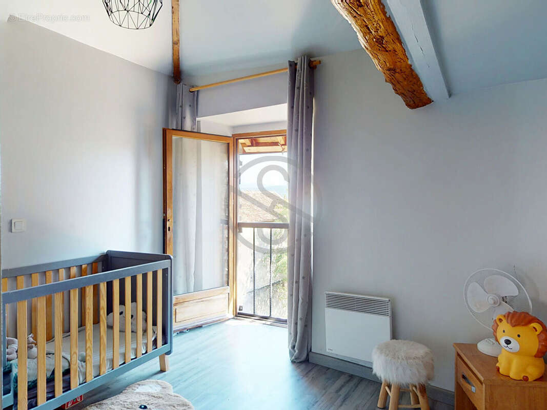 LA FRETTE  38260 - Maison familiale 89 m²  - 4 chambres - Terrain constructible de 529 m² - photo 10