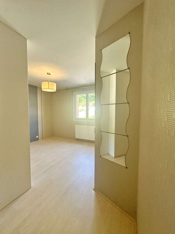 Appartement à DECAZEVILLE