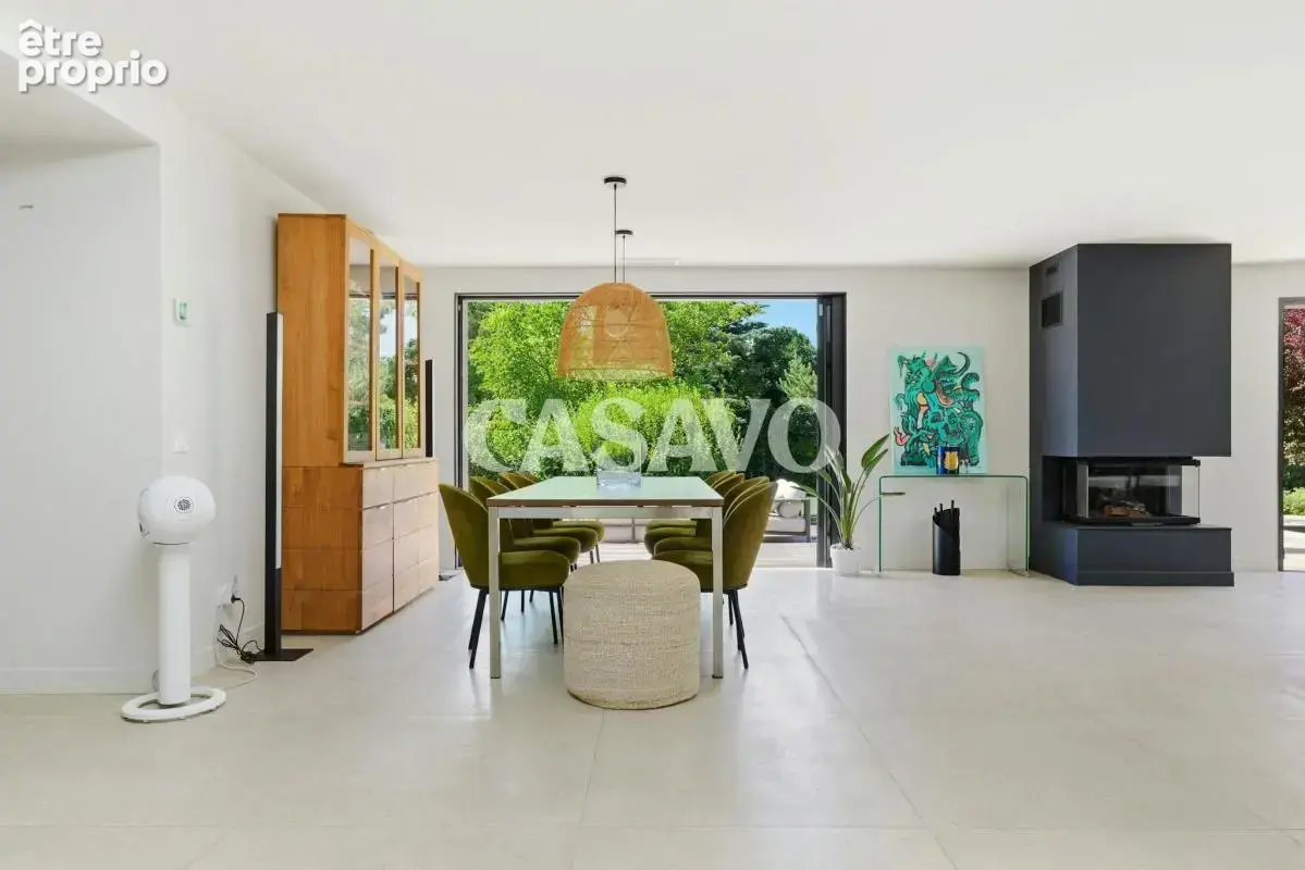 Vente Maison 5 pièces de 180m² - 13760 Saint-Cannat - photo 8