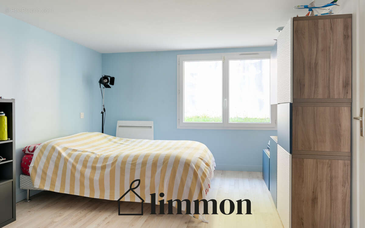 Maison à CAILLOUX-SUR-FONTAINES