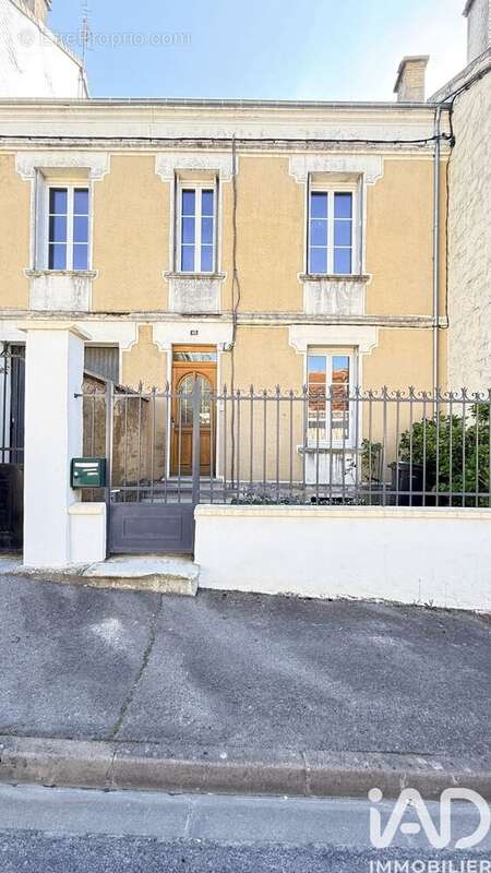 Photo 2 - Maison à VOUZIERS