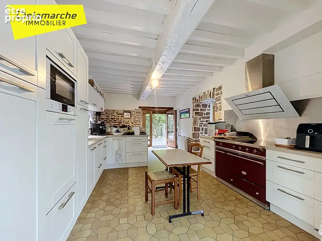 Propriété avec dépendances Brehal  11 pièces - photo 3