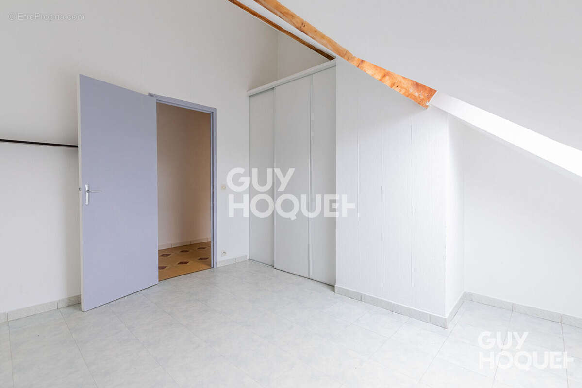 Appartement à ATHIS-MONS