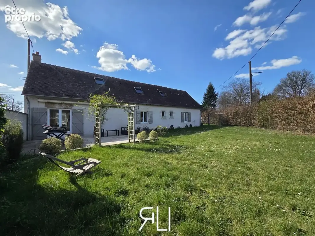Grande maison, beaux volumes, charme de l'ancien - photo 3