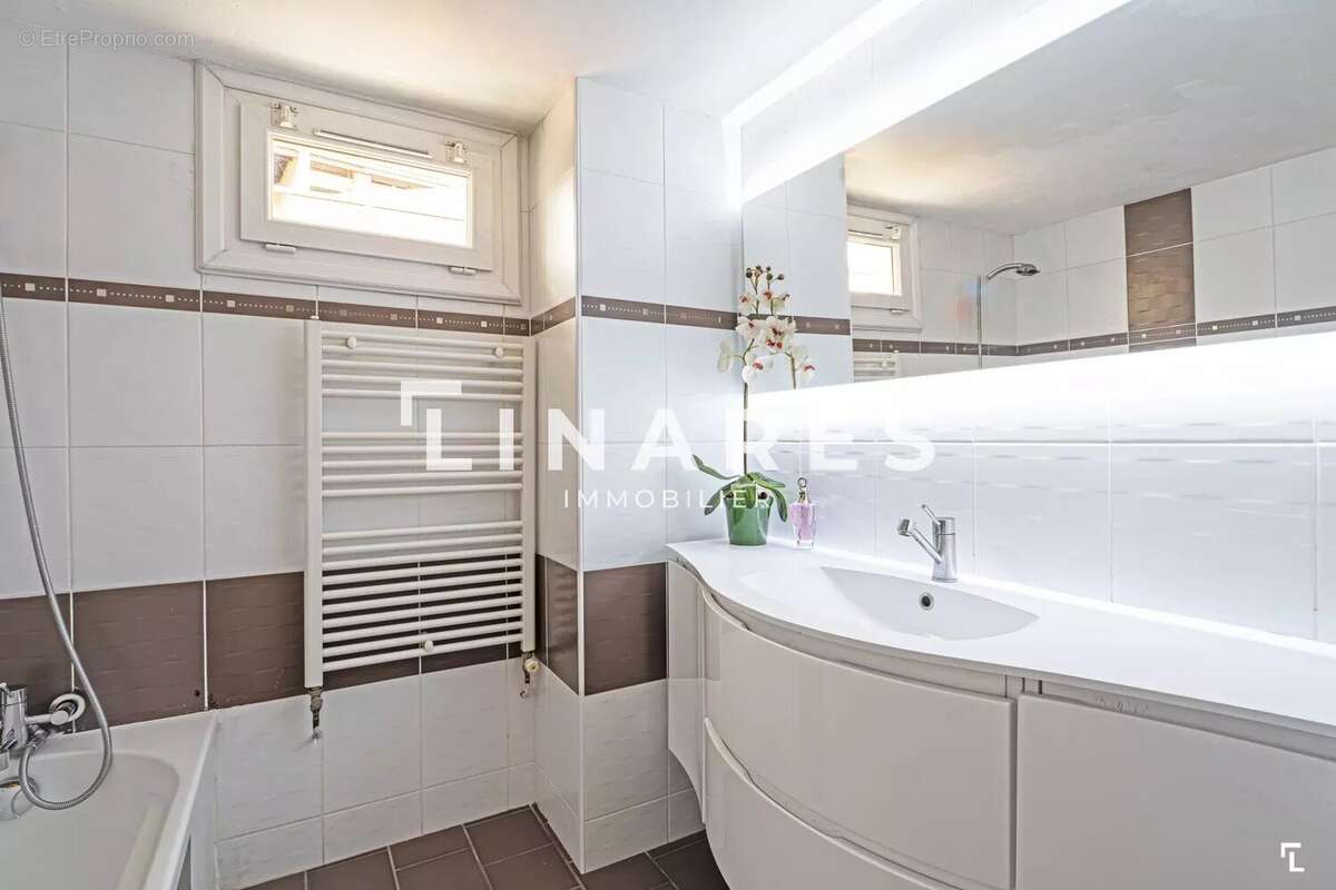 Maison à MARSEILLE-8E