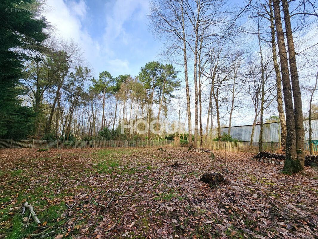 Terrain à PLELAN-LE-PETIT