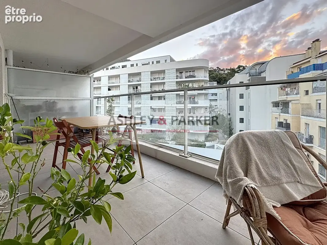 Appartement 1 pièce 30 m² à vendre à Nice (06300) - photo 12