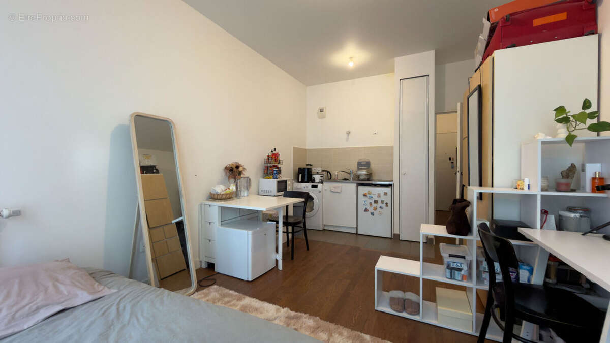 Appartement à PARIS-19E