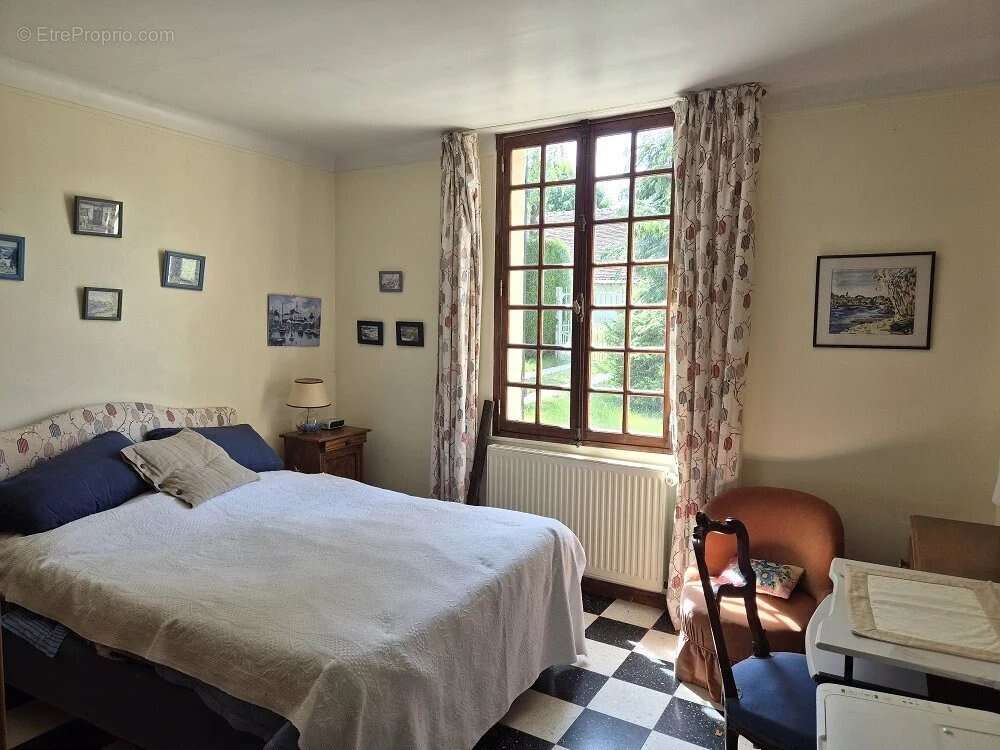 Maison à BOISCOMMUN