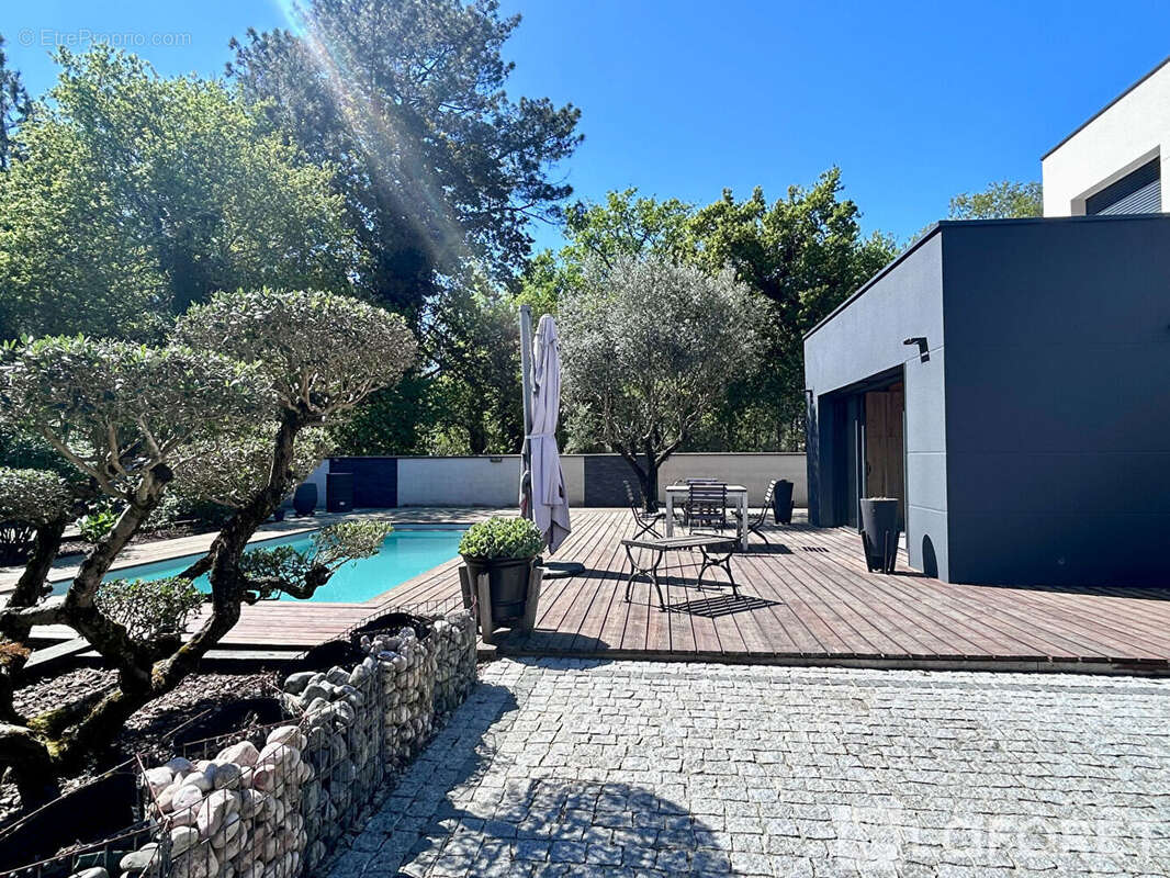 Villa contemporaine La Teste 7 pièces 175m2 - photo 3