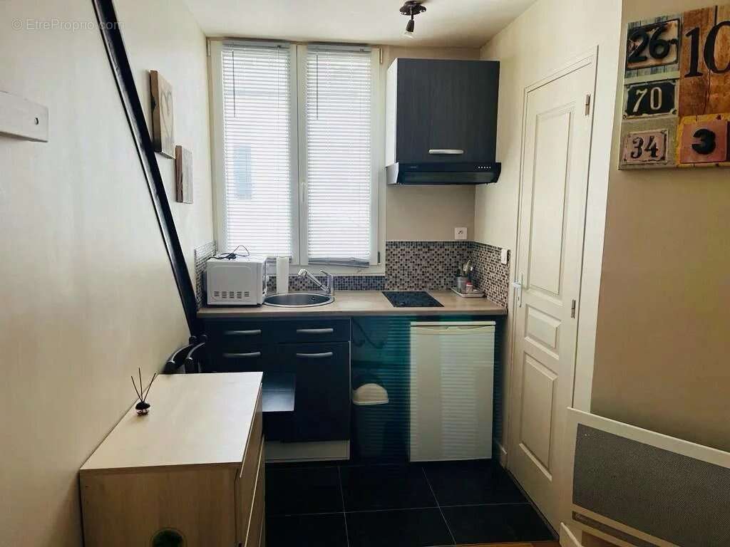 Appartement à PARIS-11E