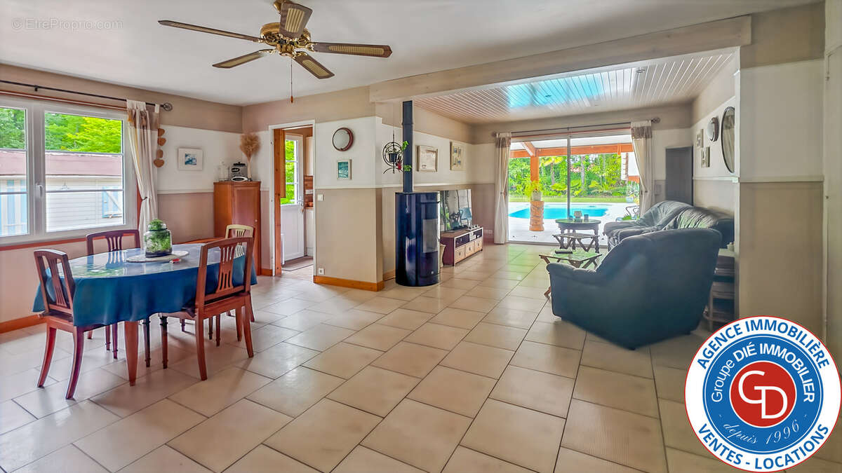 Villa avec 5 chambres dans le quartier de La Hume - photo 11