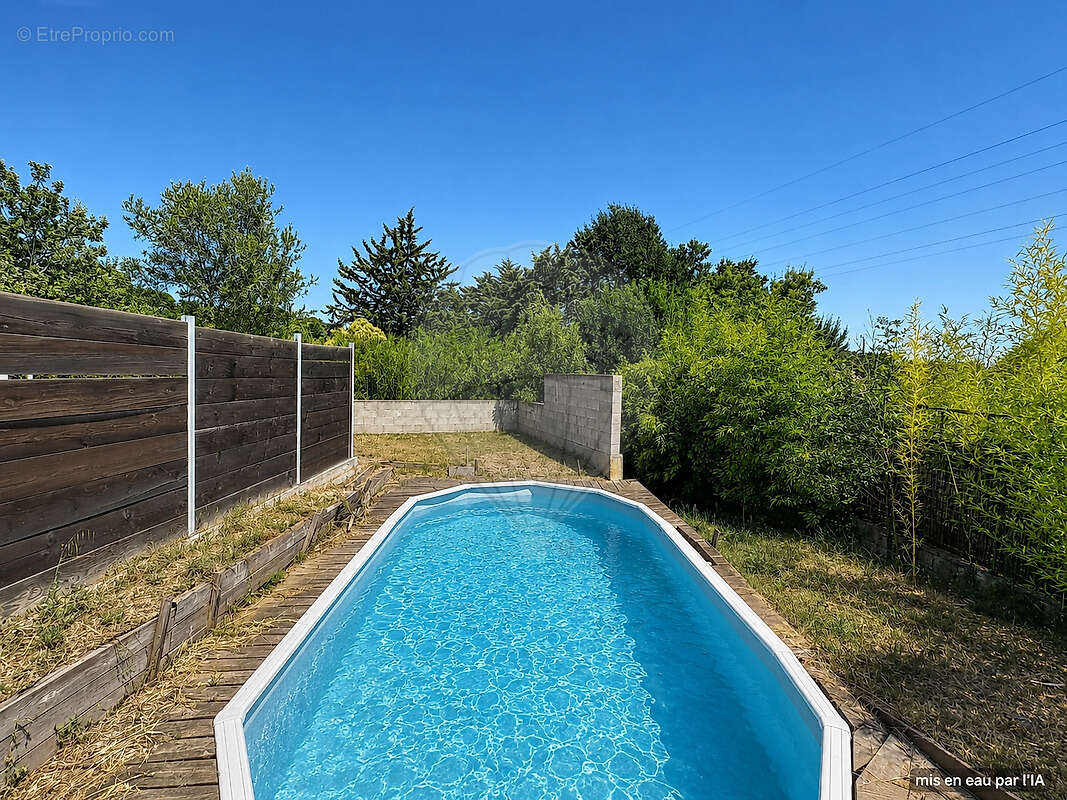 Maison à BOISSET-ET-GAUJAC