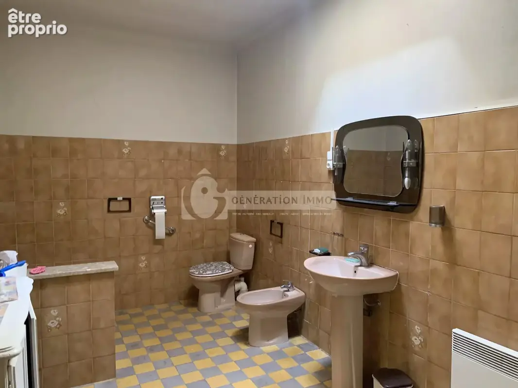 Grande maison familiale à Fontvieille, 300 m², 11 pièces - photo 8