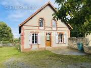 Maison à BOUER