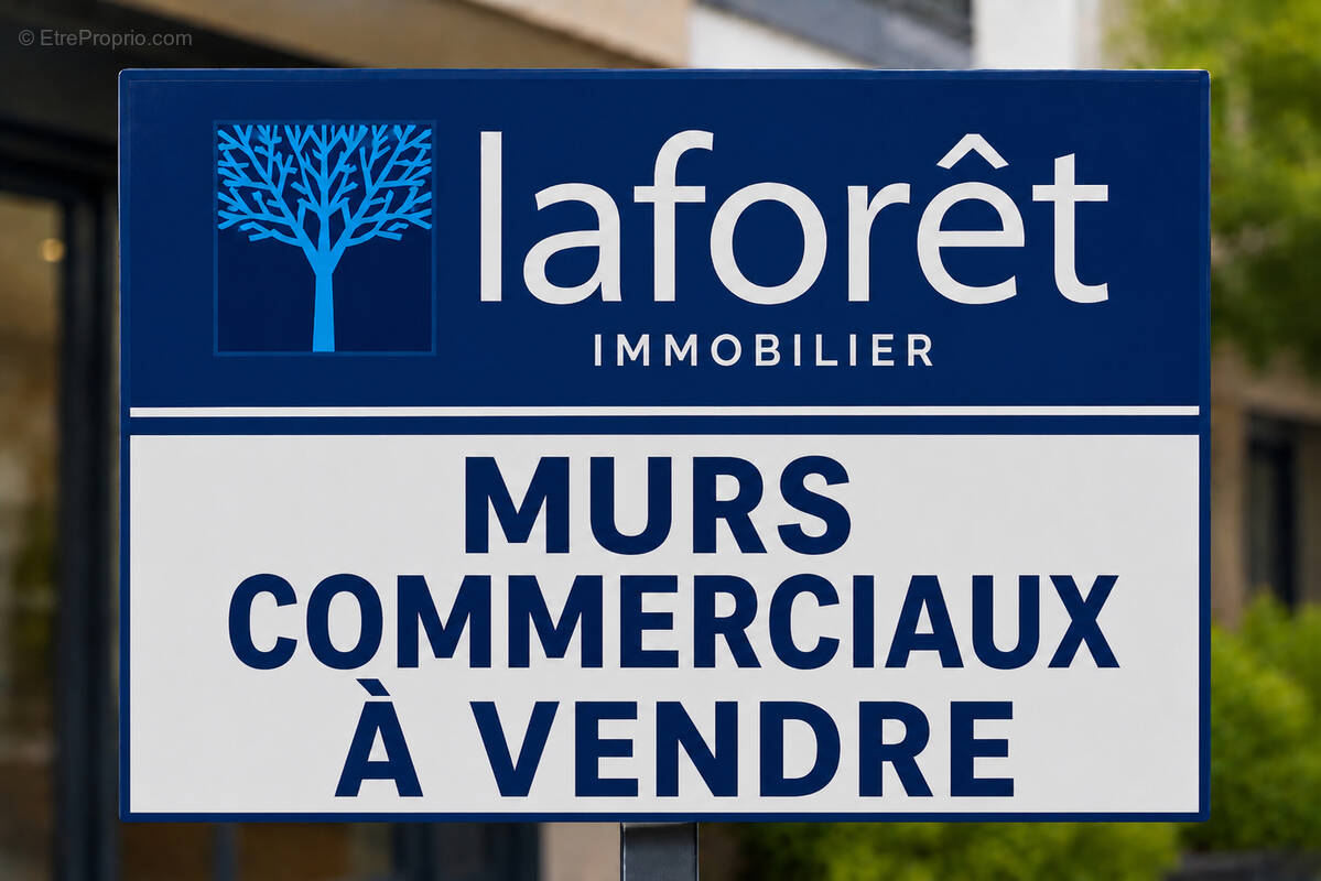 Commerce à LUCCIANA