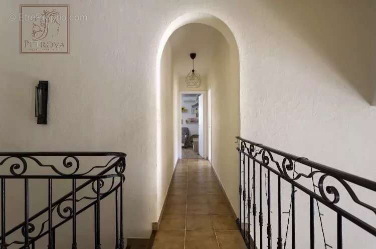 Maison à LA COLLE-SUR-LOUP