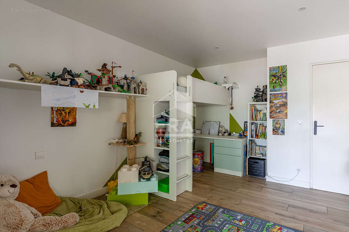 Maison 150m² à vacquiers - photo 11