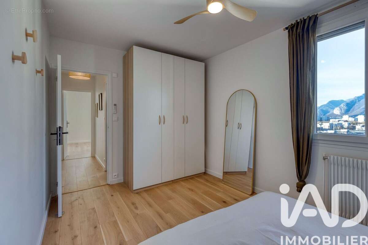 Photo 8 - Appartement à ECHIROLLES