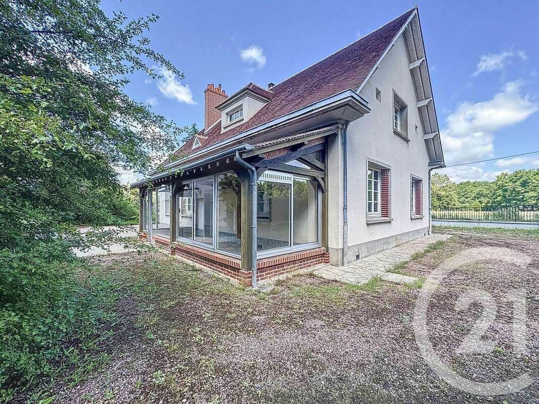 Maison 190 m² à La Ferte-Saint-Aubin  - photo 14