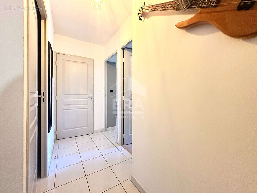 Appartement à MARSEILLE-16E
