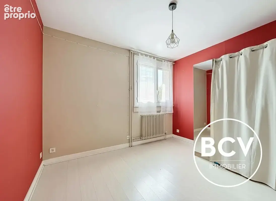 Appartement T2 avec balcon + parking + cave - photo 6