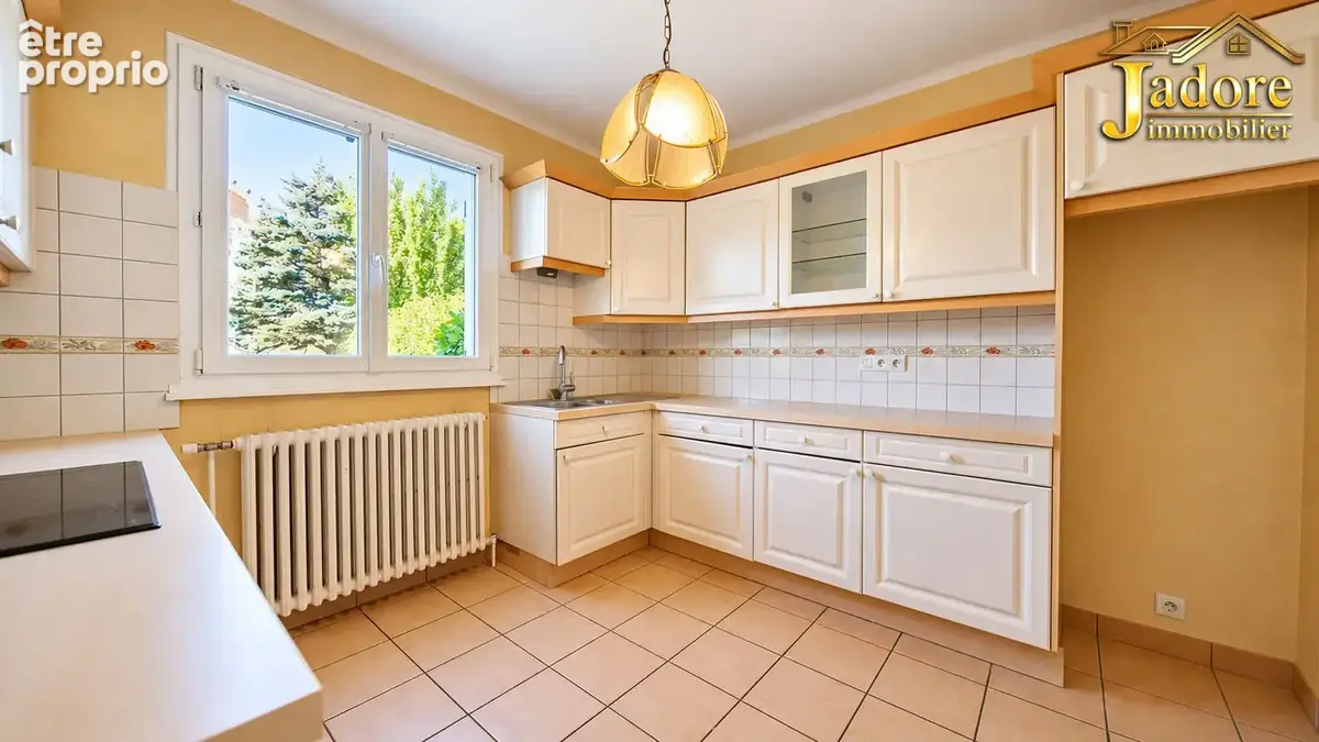 Maison vue dominante - photo 12