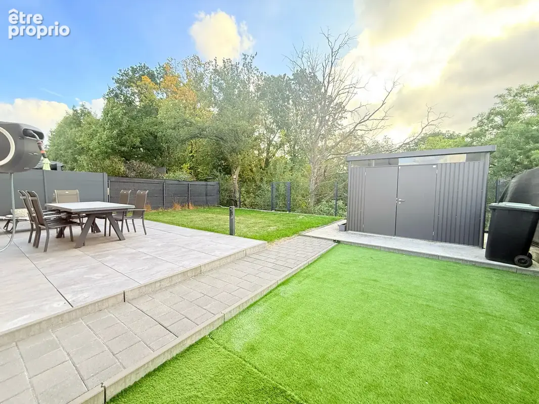Roussy le village ( roussy le bourg ) - maison de 105 m2 sur 3.96 ares - photo 15