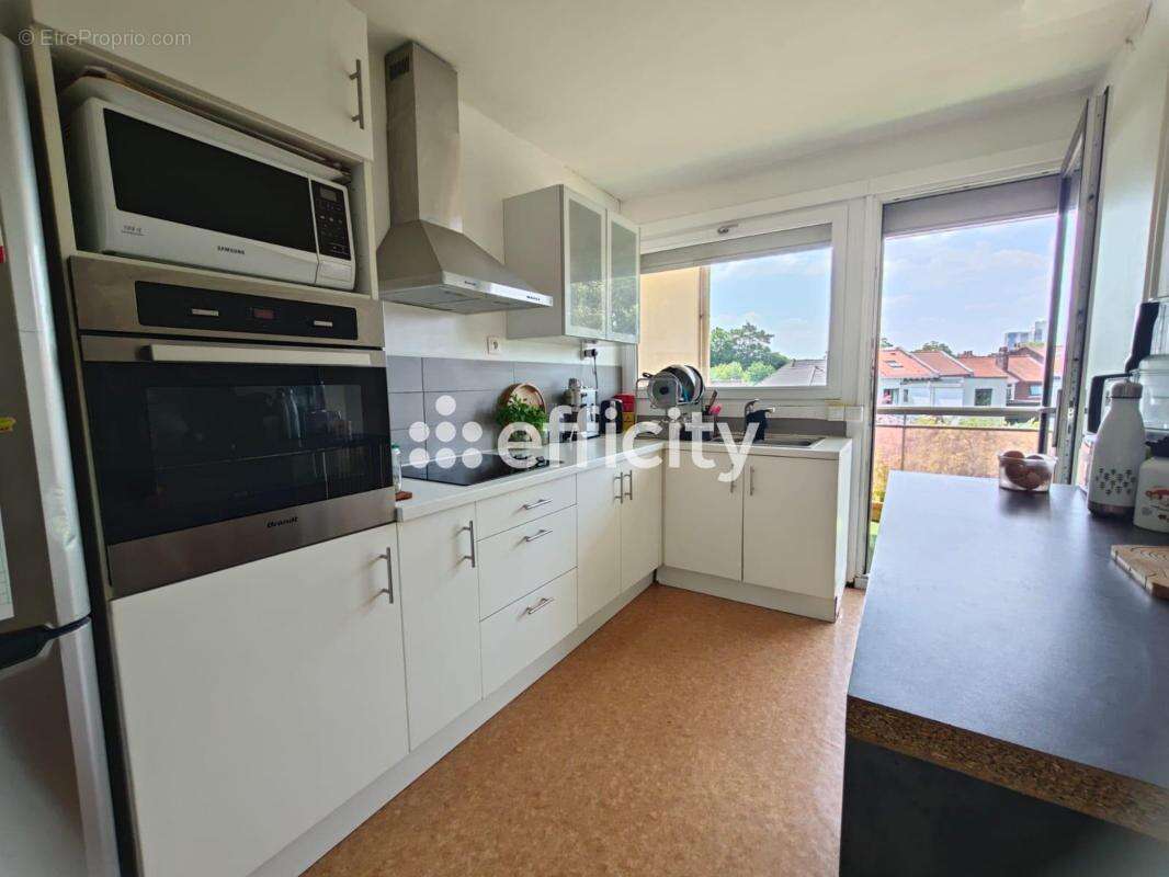 Appartement à LA MADELEINE