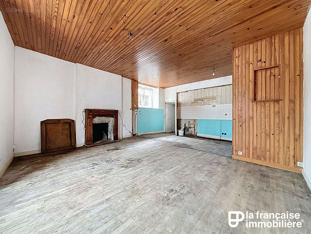 Appartement à MONTAUBAN-DE-BRETAGNE