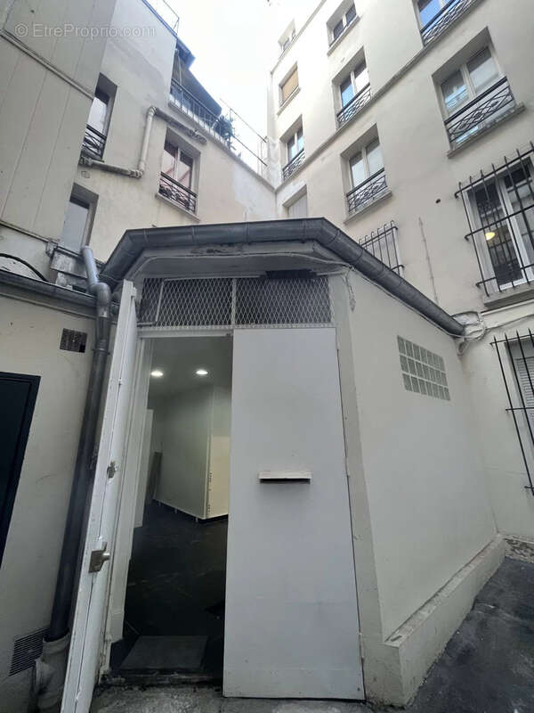 Commerce à PARIS-3E