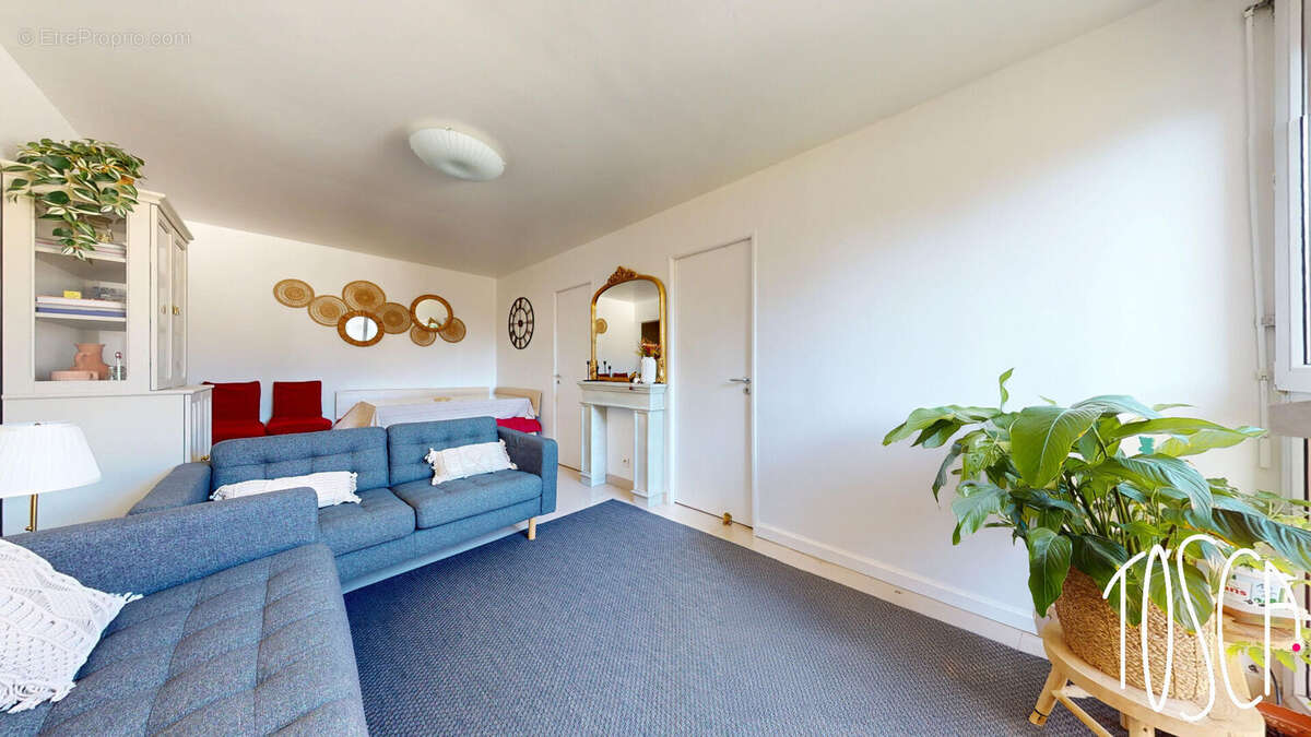 Appartement à THIAIS